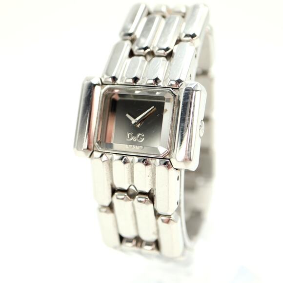 Dolce & Gabbana Ladies Aristocratic Silver Tone 28mm Watch 5.25\